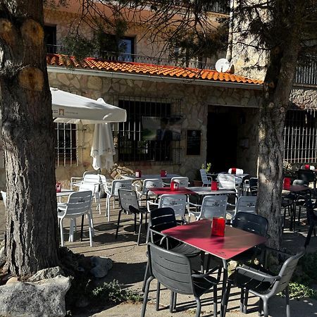 Hotel Restaurante Rio Cuervo Vega del Cadorno المظهر الخارجي الصورة