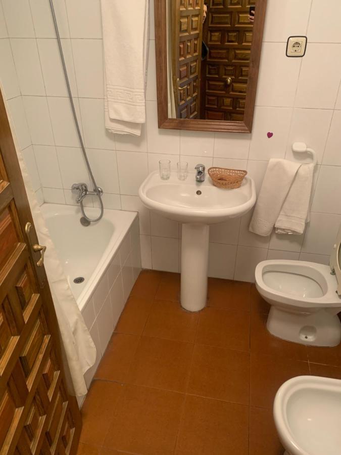 Hotel Restaurante Rio Cuervo Vega del Cadorno المظهر الخارجي الصورة