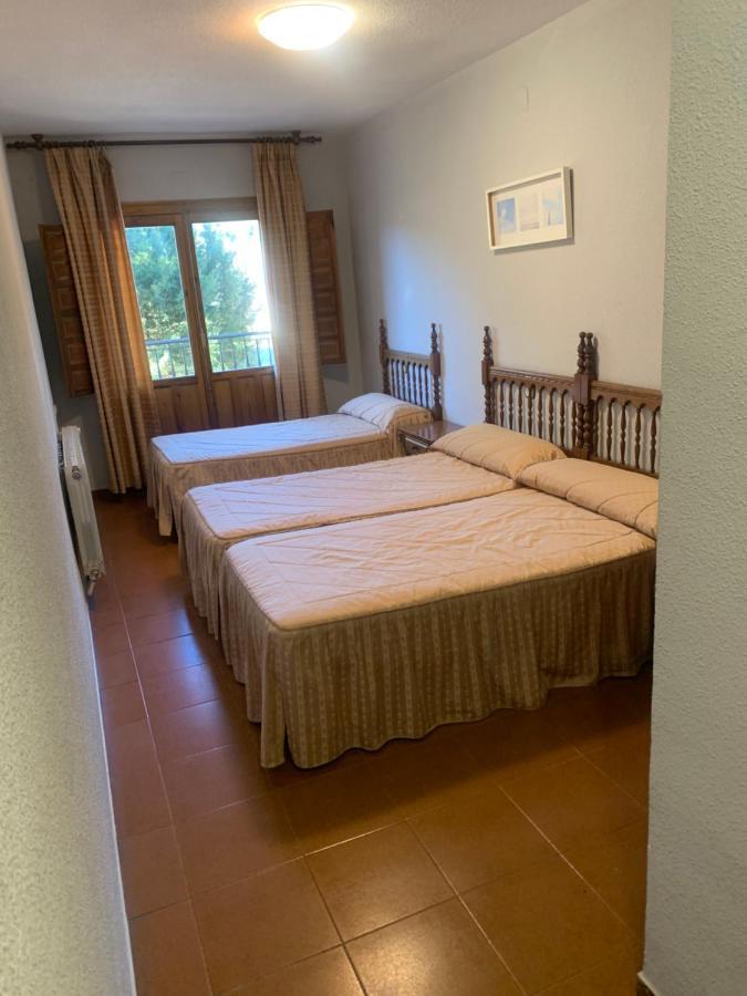Hotel Restaurante Rio Cuervo Vega del Cadorno المظهر الخارجي الصورة